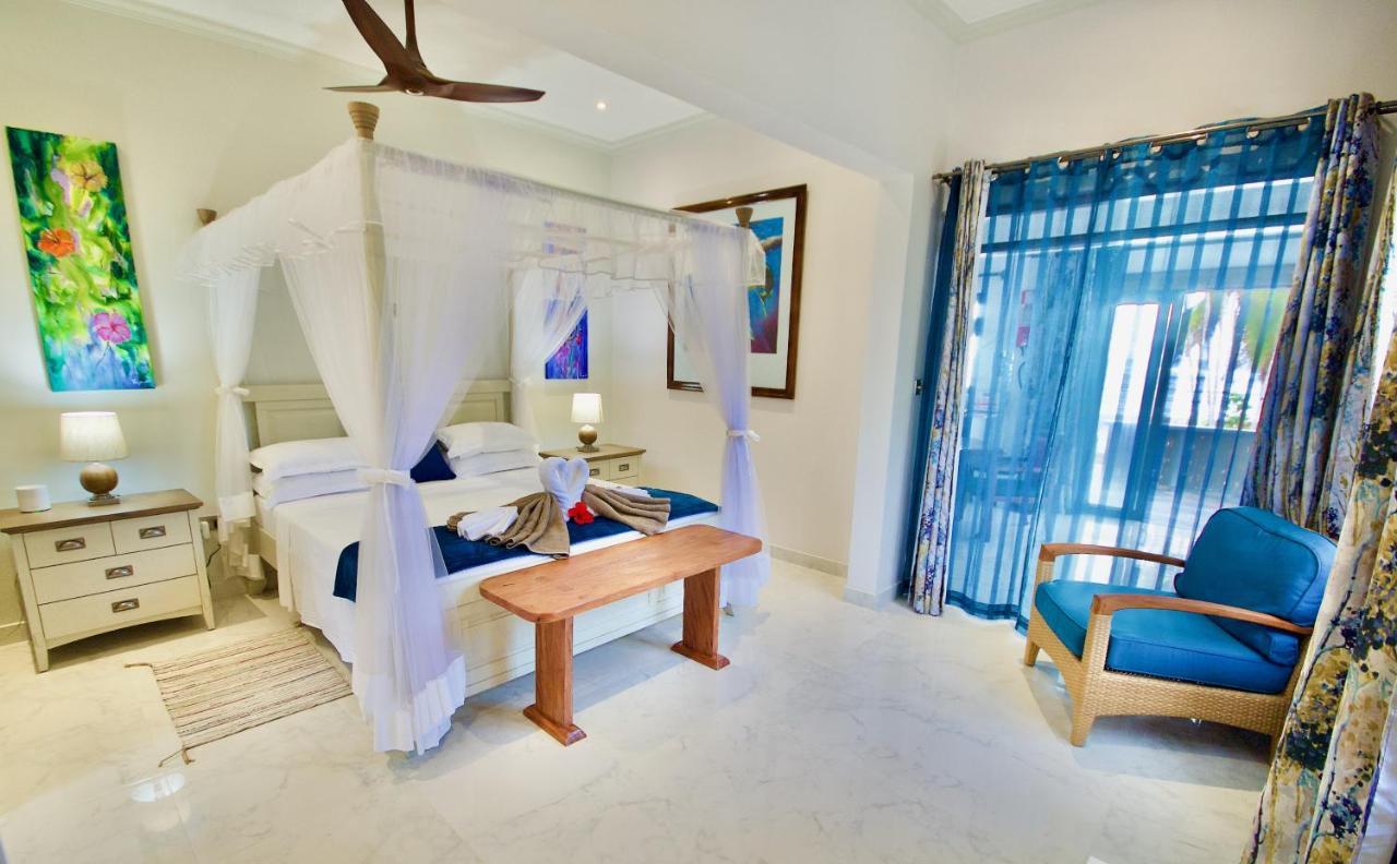 Sea Splash Self Catering And La Petite Maison Grand Anse  Εξωτερικό φωτογραφία