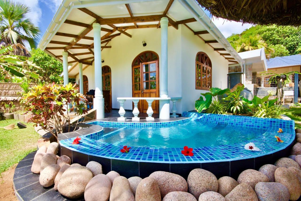 Sea Splash Self Catering And La Petite Maison Grand Anse  Εξωτερικό φωτογραφία