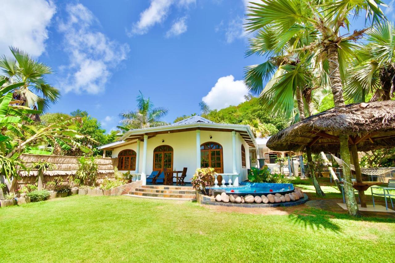 Sea Splash Self Catering And La Petite Maison Grand Anse  Εξωτερικό φωτογραφία