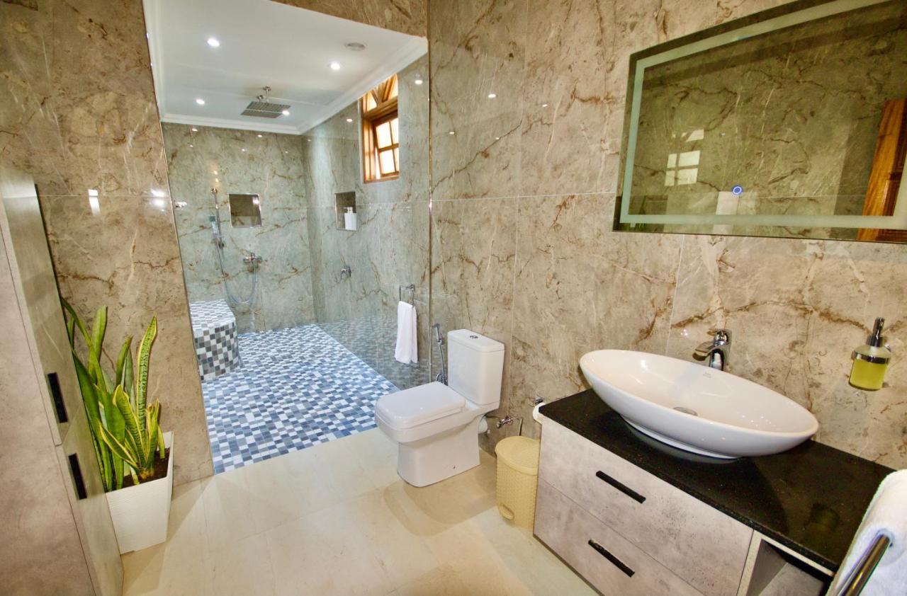 Sea Splash Self Catering And La Petite Maison Grand Anse  Εξωτερικό φωτογραφία