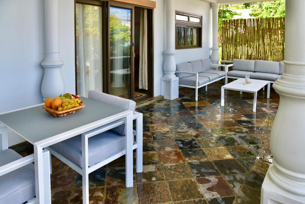 Sea Splash Self Catering And La Petite Maison Grand Anse  Εξωτερικό φωτογραφία
