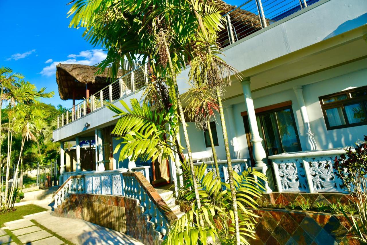 Sea Splash Self Catering And La Petite Maison Grand Anse  Εξωτερικό φωτογραφία